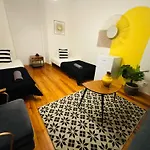 Luxury In Centre, Location リスボン