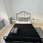 ホステル Luxury In Centre, Location *